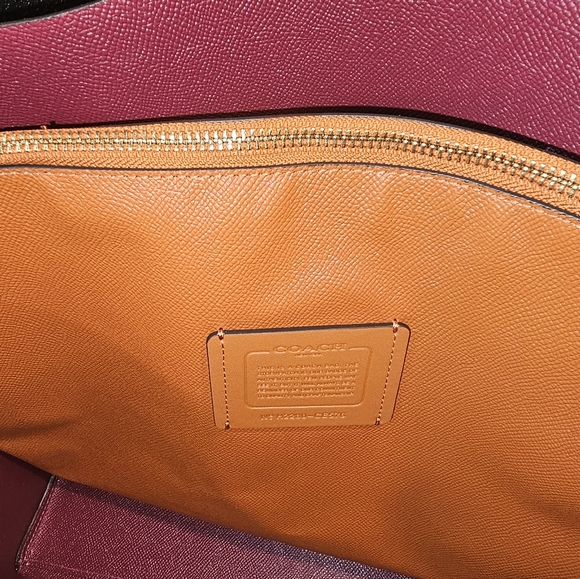 Coach Tote - Picture 2 of 6